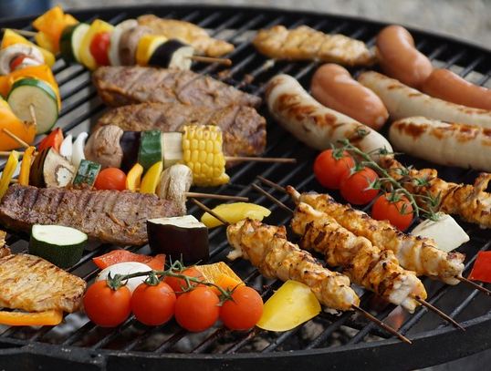 Read more about the article Grilling for Good Health: Tips for Healthy Summer Barbecues